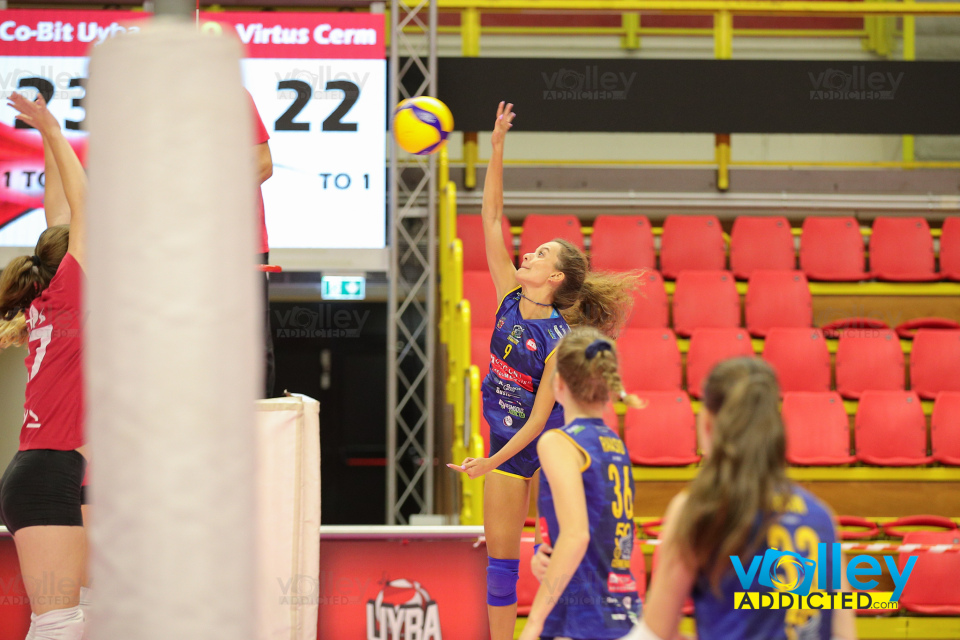 #VolleyAddicted

UYBA GIOVANI 1 - VIRTUS CERMENATE 3
Amichevole
E-Work Arena - Busto Arsizio (VA) - 3 ottobre 2024

Gallery: www.volleyaddicted.com
Credit: Morotti Matteo/VolleyAddicted.com