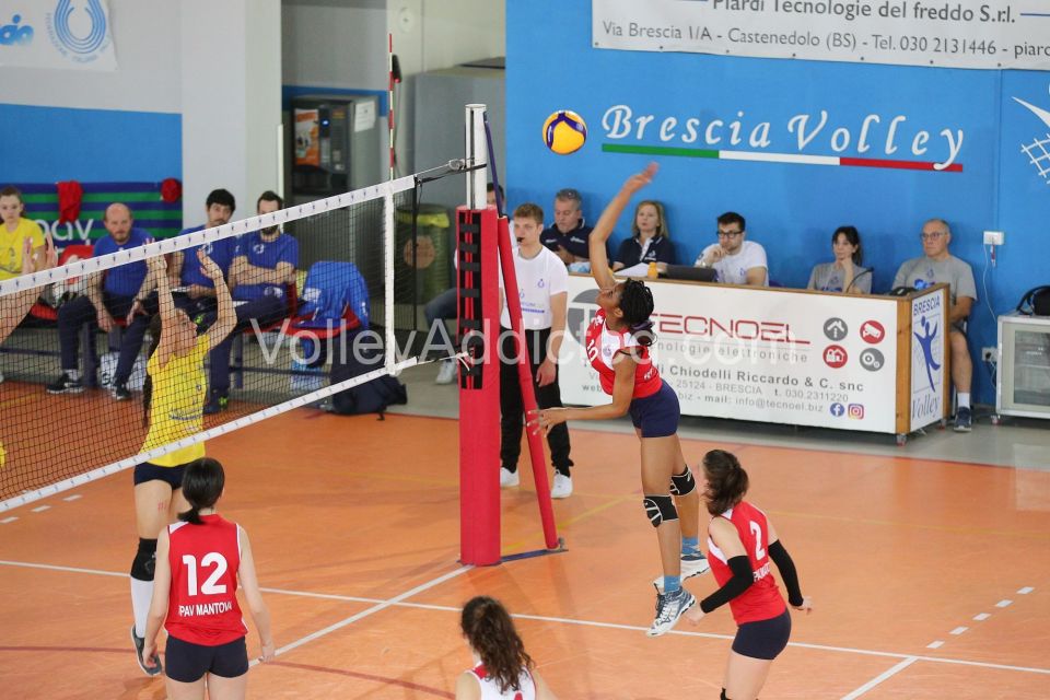 #FipavComo #VolleyAddicted #AeQuilibriumCup #TrofeodeiTerritoriMANTOVA F 1 - COMO F 2Trofeo dei Territori - AeQuilibrium Cup - Lombardia 2023Brescia - 28 maggio 2023Gallery: www.volleyaddicted.comCredit: Morotti Matteo/VolleyAddicted.com