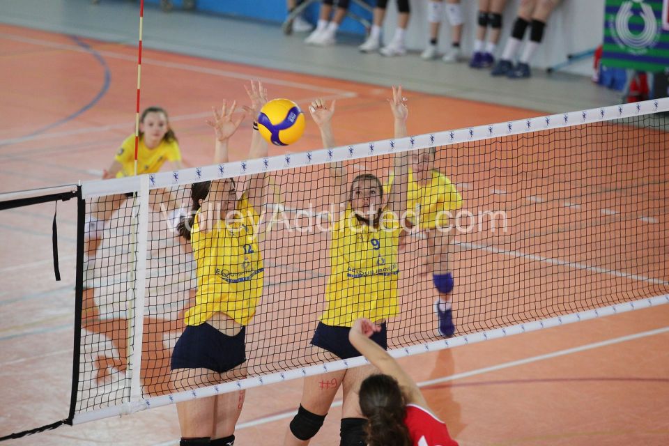 #FipavComo #VolleyAddicted #AeQuilibriumCup #TrofeodeiTerritoriMANTOVA F 1 - COMO F 2Trofeo dei Territori - AeQuilibrium Cup - Lombardia 2023Brescia - 28 maggio 2023Gallery: www.volleyaddicted.comCredit: Morotti Matteo/VolleyAddicted.com