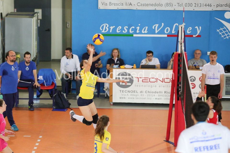 #FipavComo #VolleyAddicted #AeQuilibriumCup #TrofeodeiTerritoriMANTOVA F 1 - COMO F 2Trofeo dei Territori - AeQuilibrium Cup - Lombardia 2023Brescia - 28 maggio 2023Gallery: www.volleyaddicted.comCredit: Morotti Matteo/VolleyAddicted.com