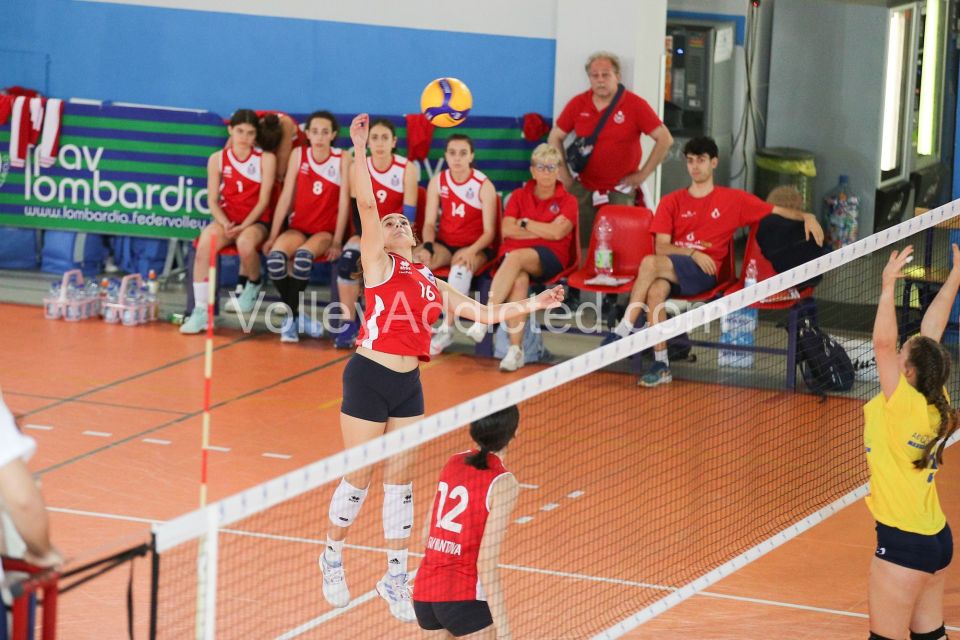 #FipavComo #VolleyAddicted #AeQuilibriumCup #TrofeodeiTerritoriMANTOVA F 1 - COMO F 2Trofeo dei Territori - AeQuilibrium Cup - Lombardia 2023Brescia - 28 maggio 2023Gallery: www.volleyaddicted.comCredit: Morotti Matteo/VolleyAddicted.com