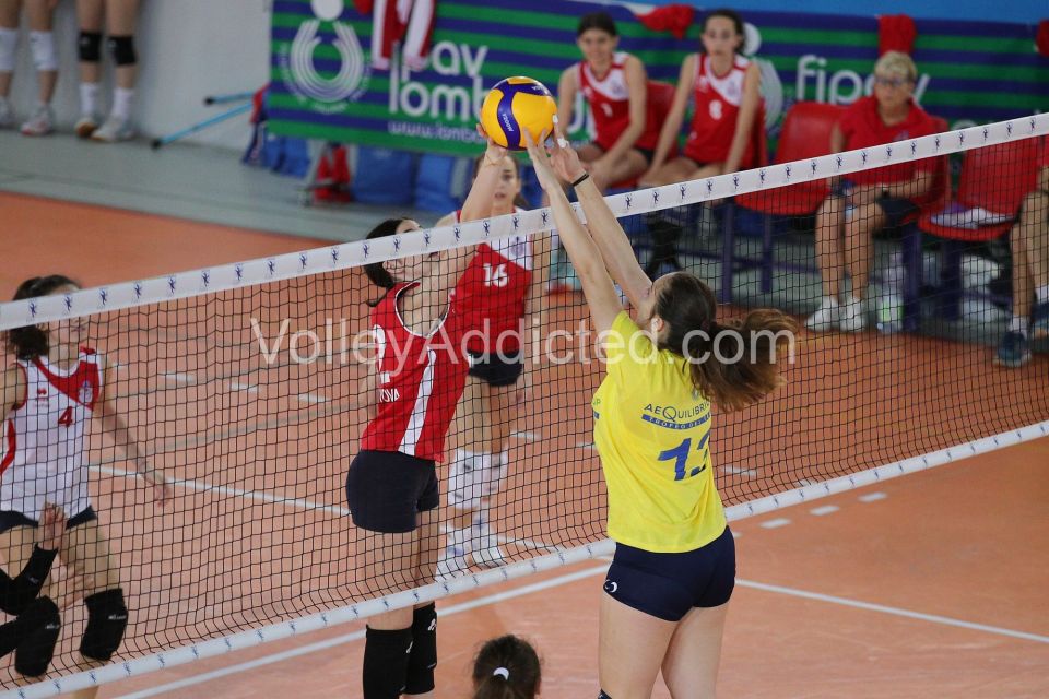 #FipavComo #VolleyAddicted #AeQuilibriumCup #TrofeodeiTerritoriMANTOVA F 1 - COMO F 2Trofeo dei Territori - AeQuilibrium Cup - Lombardia 2023Brescia - 28 maggio 2023Gallery: www.volleyaddicted.comCredit: Morotti Matteo/VolleyAddicted.com
