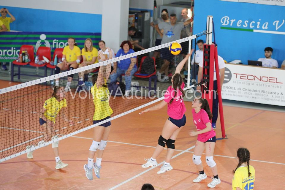 #FipavComo #VolleyAddicted #AeQuilibriumCup #TrofeodeiTerritoriPAVIA F 0 - COMO F 2Trofeo dei Territori - AeQuilibrium Cup - Lombardia 2023Brescia - 28 maggio 2023Gallery: www.volleyaddicted.comCredit: Morotti Matteo/VolleyAddicted.com