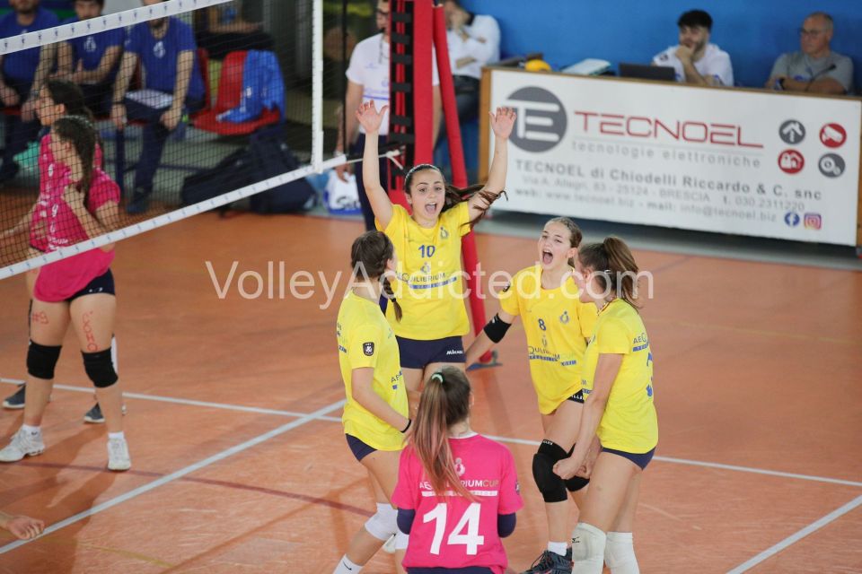 #FipavComo #VolleyAddicted #AeQuilibriumCup #TrofeodeiTerritoriPAVIA F 0 - COMO F 2Trofeo dei Territori - AeQuilibrium Cup - Lombardia 2023Brescia - 28 maggio 2023Gallery: www.volleyaddicted.comCredit: Morotti Matteo/VolleyAddicted.com