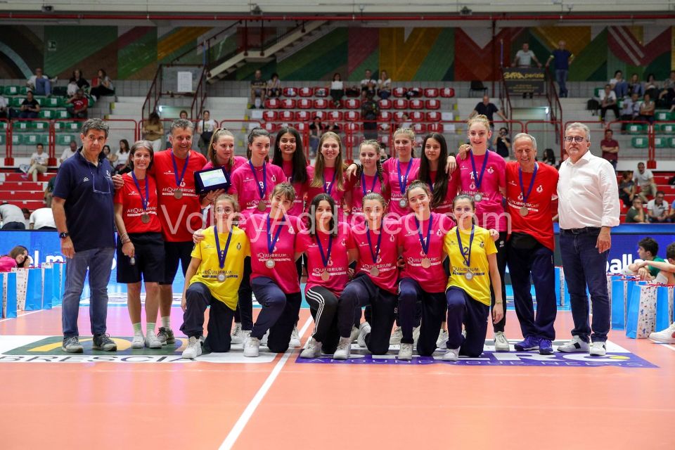 #FipavComo #VolleyAddicted #AeQuilibriumCup #TrofeodeiTerritoriPREMIAZIONITrofeo dei Territori - AeQuilibrium Cup - Lombardia 2023Brescia - 28 maggio 2023Gallery: www.volleyaddicted.comCredit: Morotti Matteo/VolleyAddicted.com