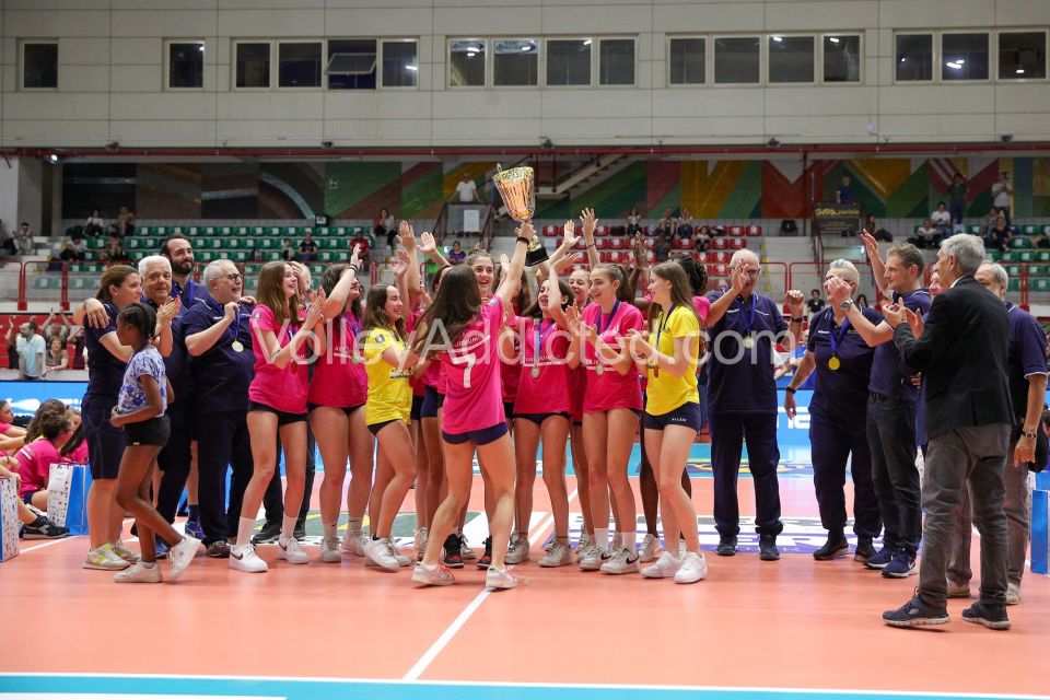 #FipavComo #VolleyAddicted #AeQuilibriumCup #TrofeodeiTerritoriPREMIAZIONITrofeo dei Territori - AeQuilibrium Cup - Lombardia 2023Brescia - 28 maggio 2023Gallery: www.volleyaddicted.comCredit: Morotti Matteo/VolleyAddicted.com