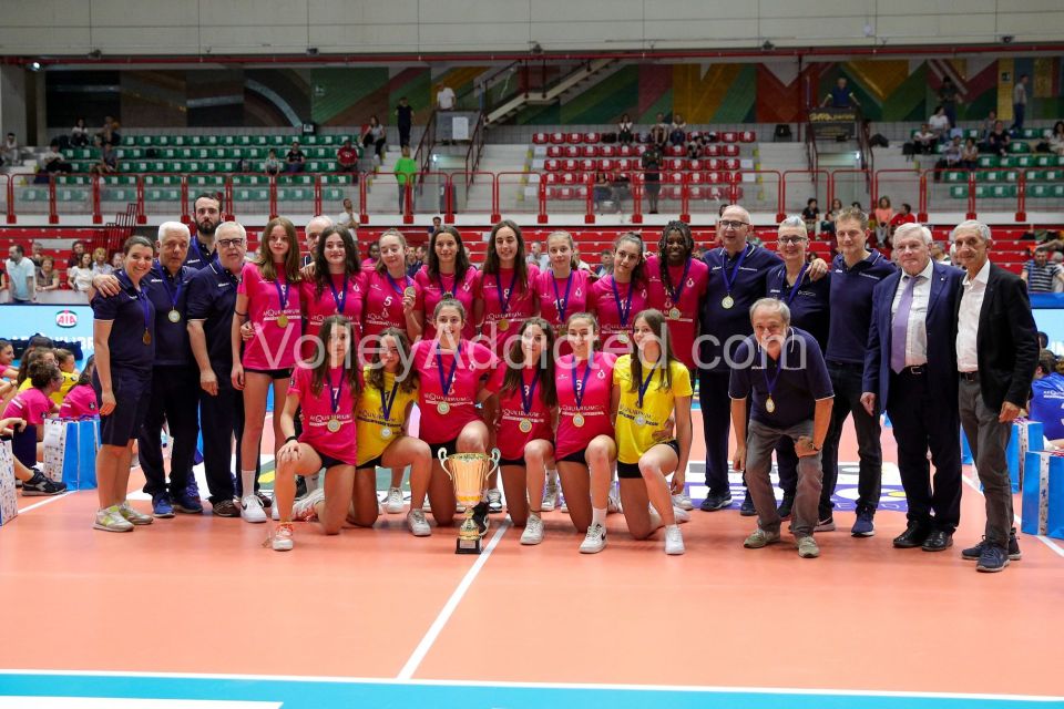 #FipavComo #VolleyAddicted #AeQuilibriumCup #TrofeodeiTerritoriPREMIAZIONITrofeo dei Territori - AeQuilibrium Cup - Lombardia 2023Brescia - 28 maggio 2023Gallery: www.volleyaddicted.comCredit: Morotti Matteo/VolleyAddicted.com